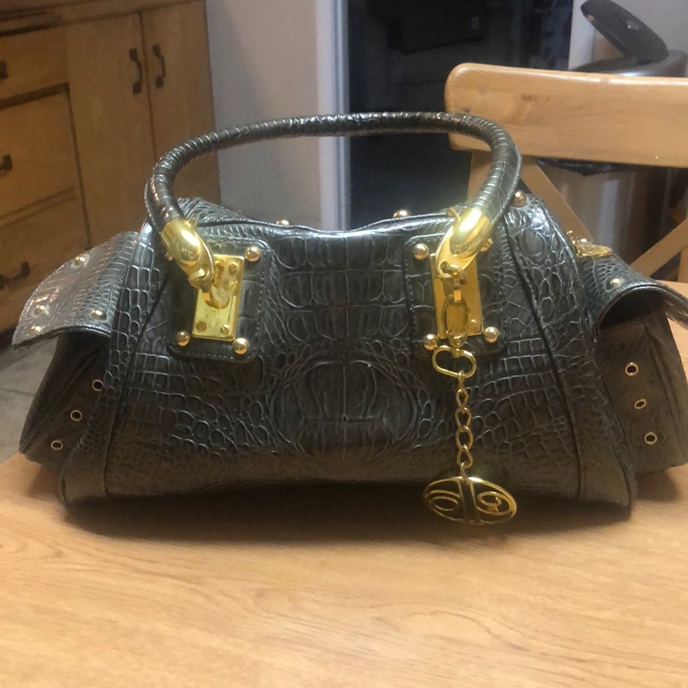 Charm & Luck women’s handbag/purse